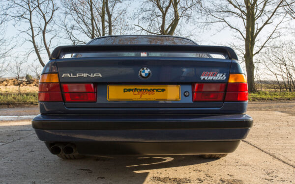 BMW Alpina B10