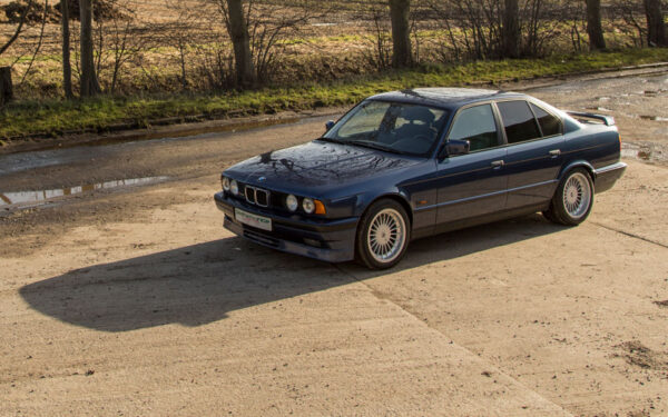 BMW Alpina B10