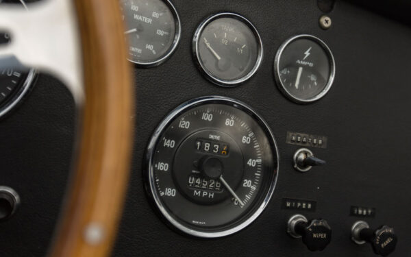 AC Shelby Cobra 427